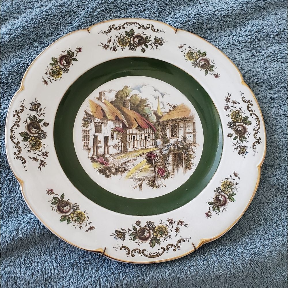 #1 Ascot Service Plate by Wood & Sons